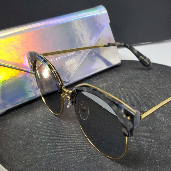 VEDI VERO Sunglasses - Picture 2 of 6